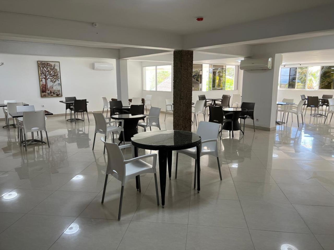 Hotel Wimbi Sun Pemba Exterior photo